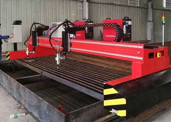 Plasma / Oxycoupage CNC — Atlas Machines